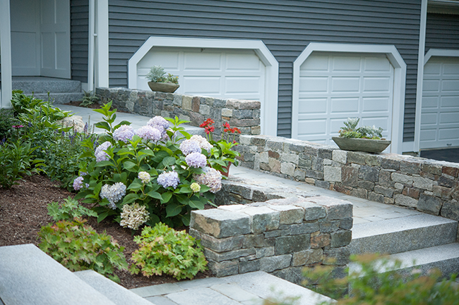 Bluestone walkway and plantings by Bedford New Hampshire landscaper Stone Blossom